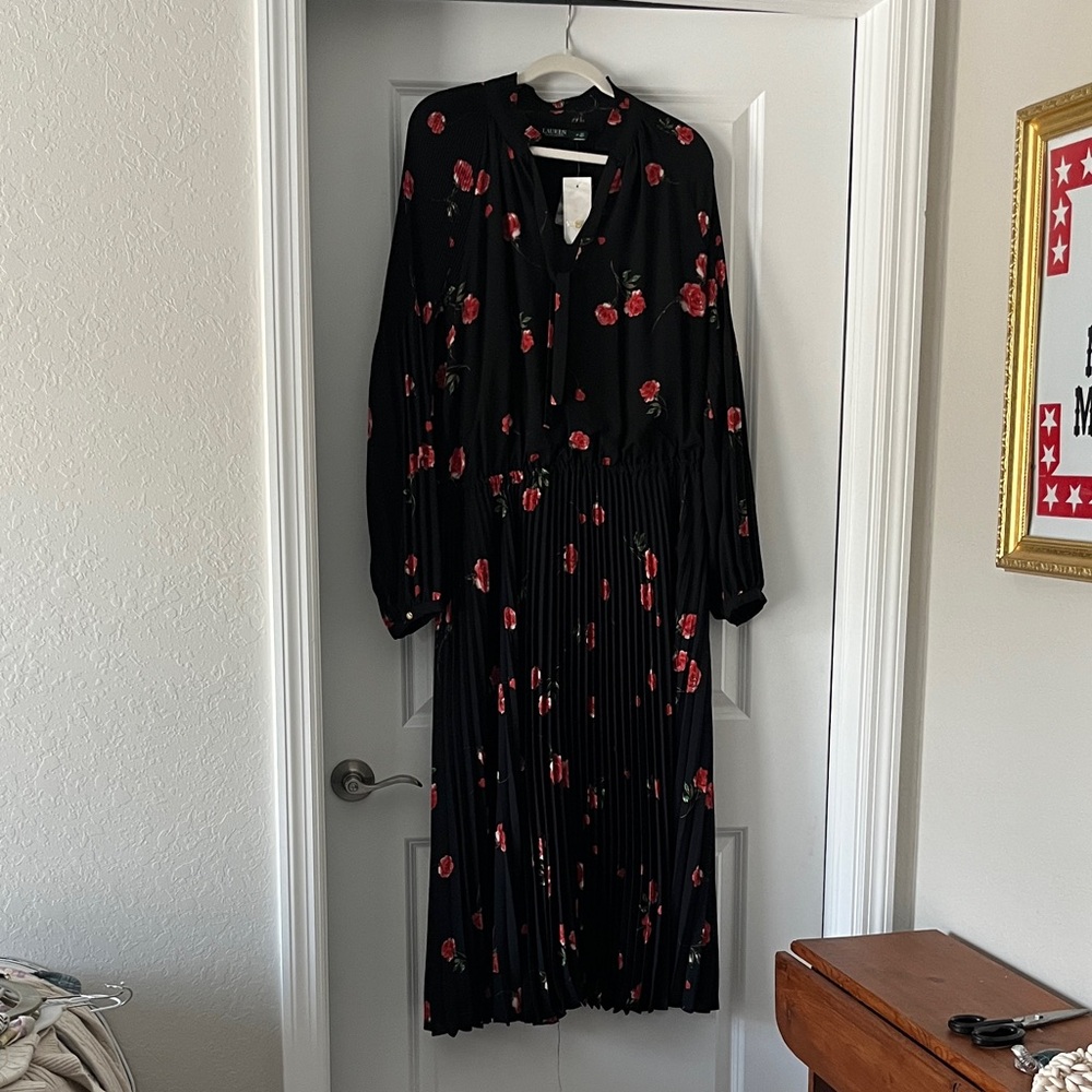 Ralph Lauren Black Floral Rose Tie Neck pleated skirt NWT Tea Length SZ 16